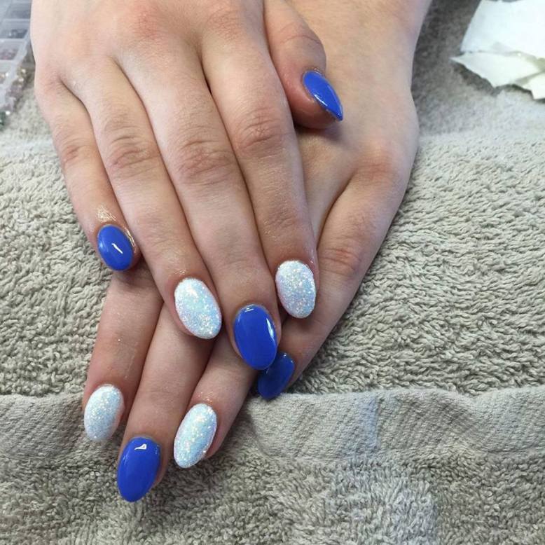 Nails blue with white sparkles